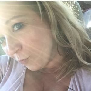 Meet your Posher, Karla